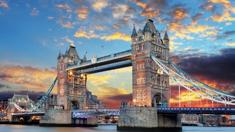 architecture-sunset-bridge-skyline-city-skyscraper-818653-pxhere.com